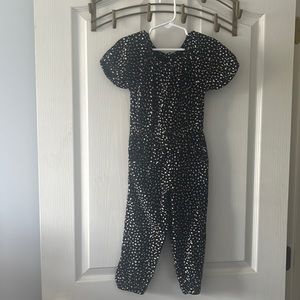 Old Navy Romper in black and white size 4T